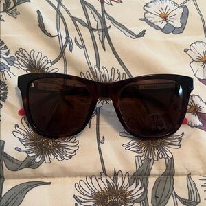 Classic Tortoiseshell Square Women's Roxy Sunglasses